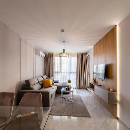 Emilia Romana Park Aparthotel