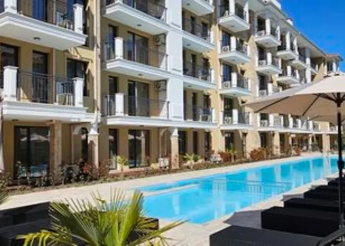 Emilia Romana Park Apartahotel 4*