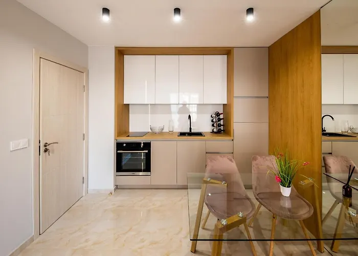 Emilia Romana Park 4*